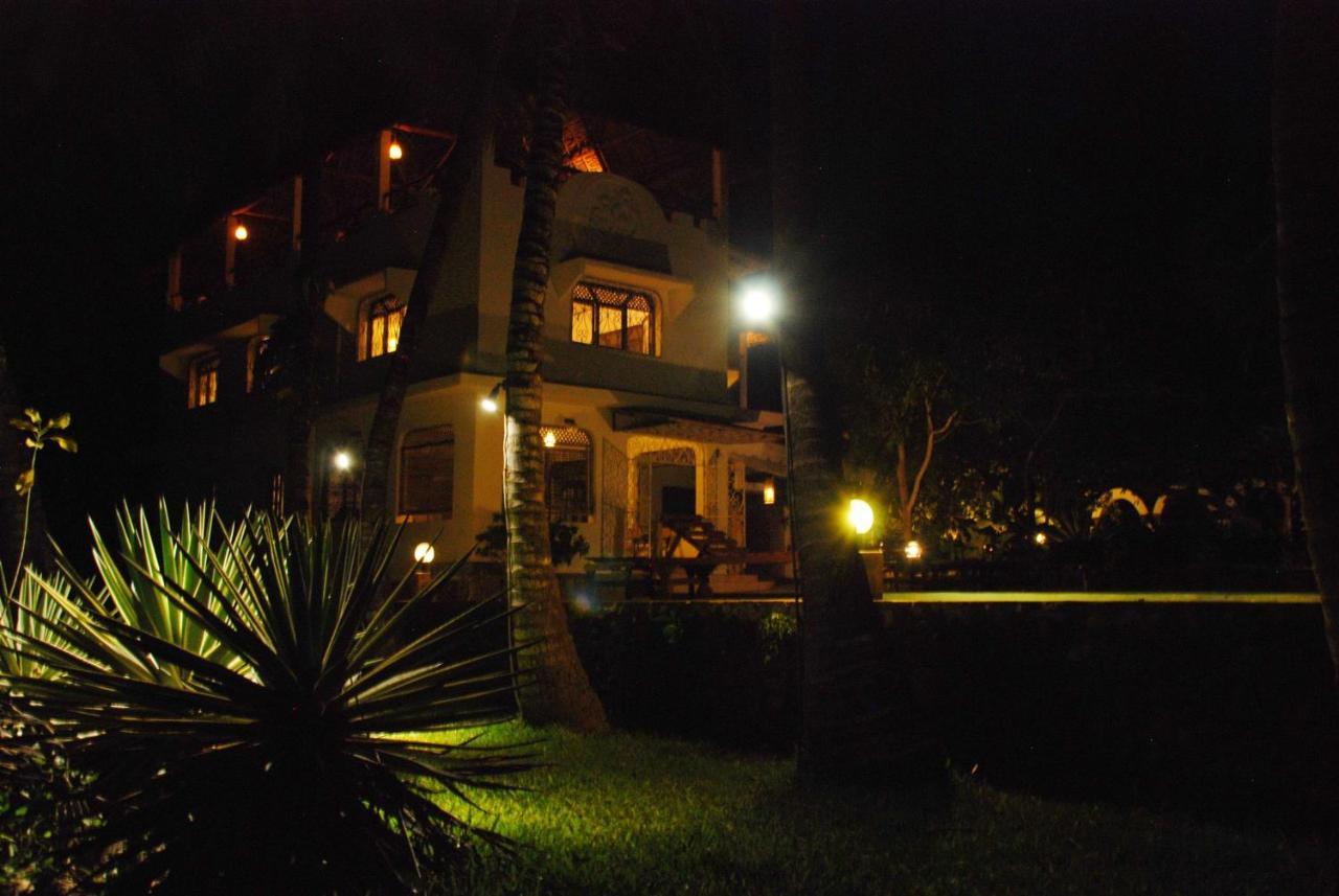 مبيت وإفطار واتامو Pashmina House المظهر الخارجي الصورة